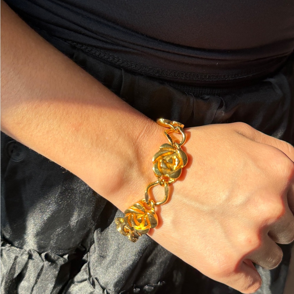 ❌SOLD❌Caron Paris Gold Rose Bracelet